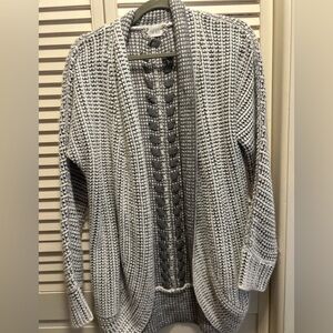 Pink Rose Textured Gray Knit Sweater